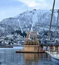Sauna flotante y cold plunge